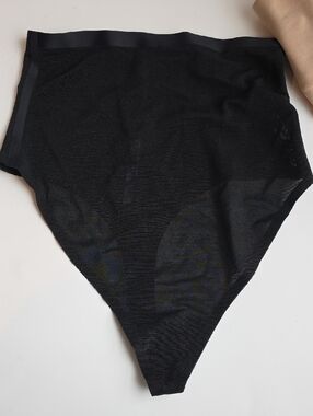 NWT skims black high waisted briefs